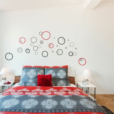 Soukenicka Apartments プラハ エクステリア 写真